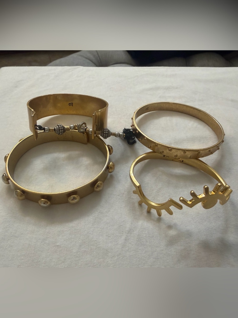 Madewell 4-Gold-Tone Women's Bangle Bracelet Set - Statement Stack